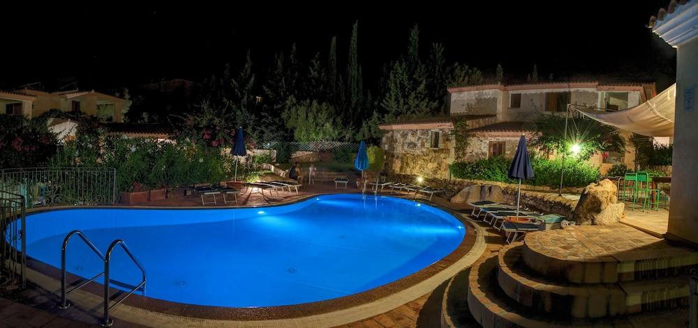 Residence Bouganvillage Budoni Kültér fotó